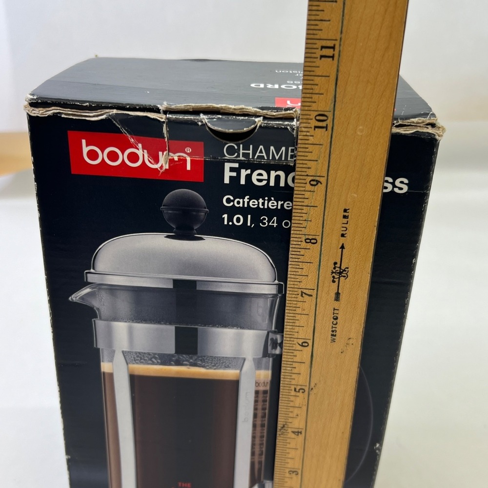 Bodum Chambord French Press Coffee Maker 8 Cup 1L 34 oz Stainless Steel - Picture 12 of 13